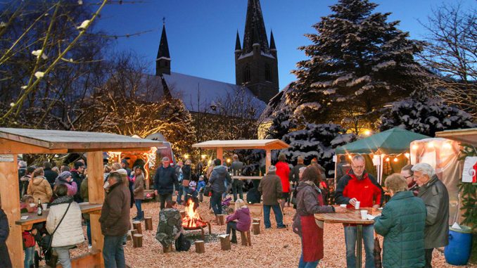 Weihnachtsmarkt am Förder Platz – Grevenbrück aktiv