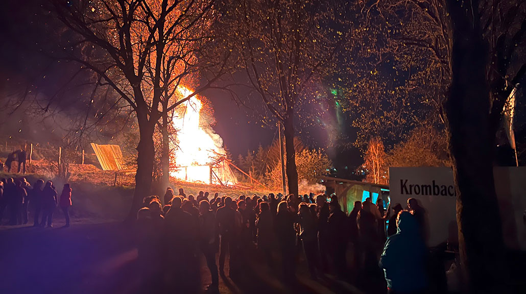 Und Wieder Brannten Die Osterfeuer Grevenbrück Aktiv